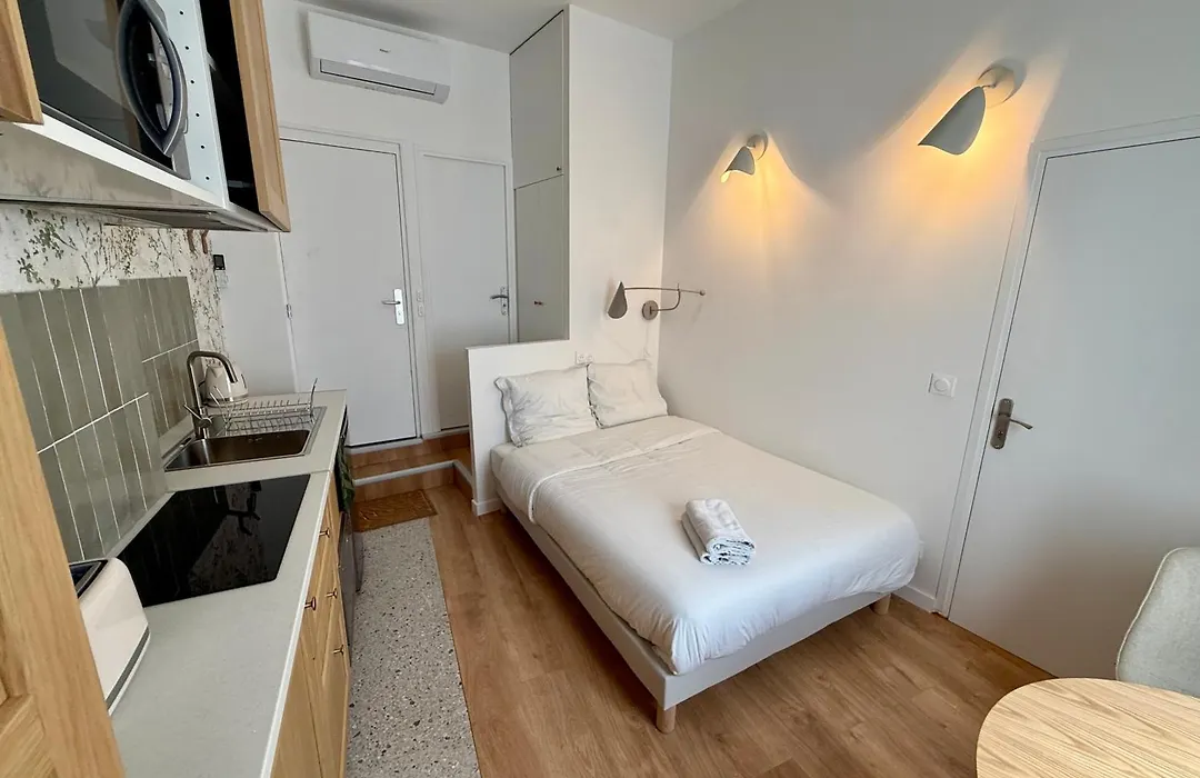 Pere Lachaise Apartments-1