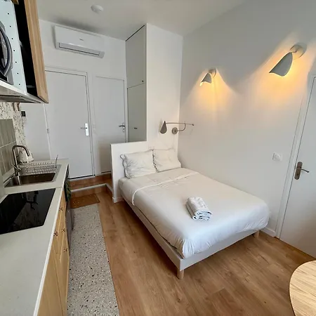 Pere Lachaise Apartments-2
